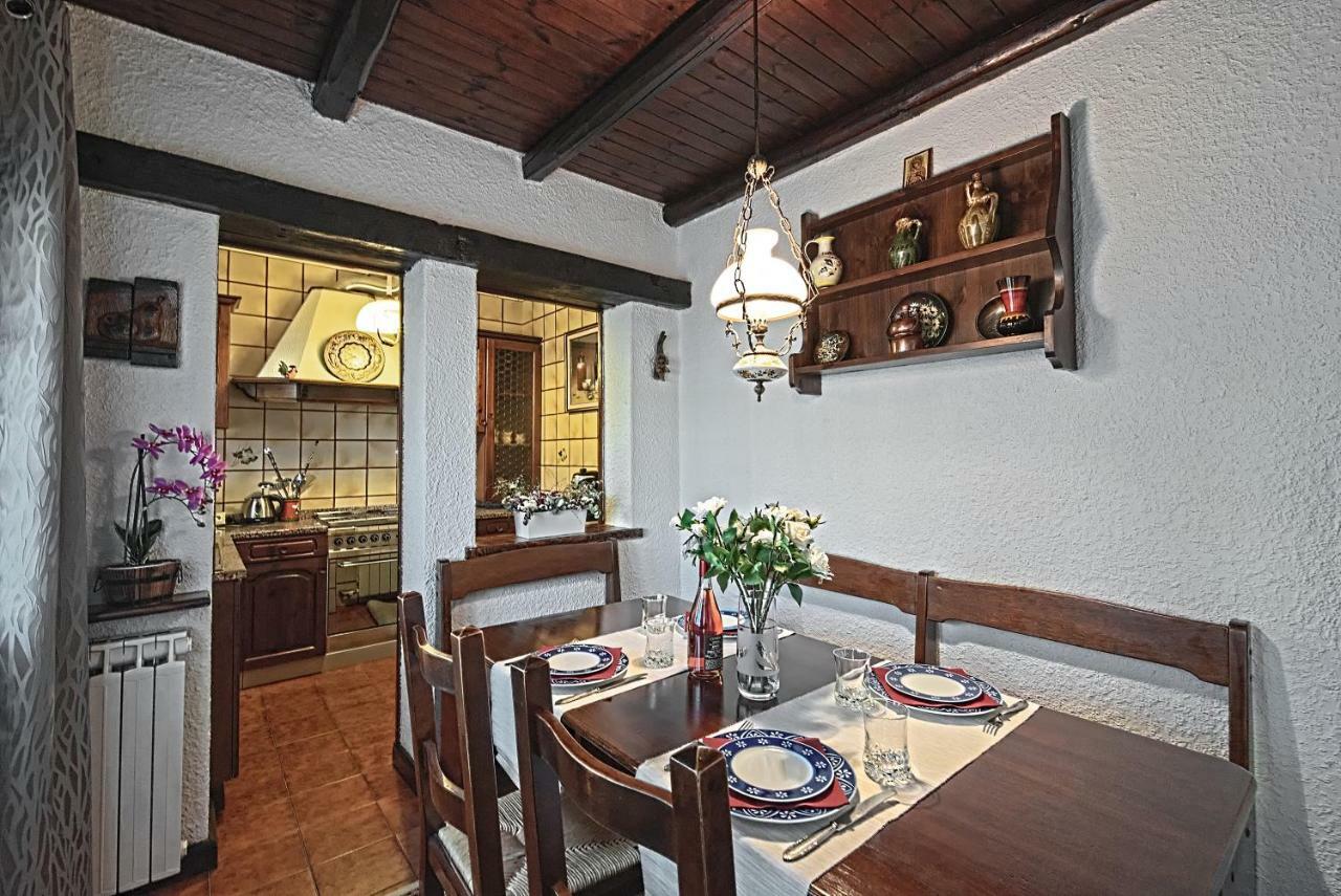 הוילה קוארטו ד'אלטינו Vecchia Favola House מראה חיצוני תמונה